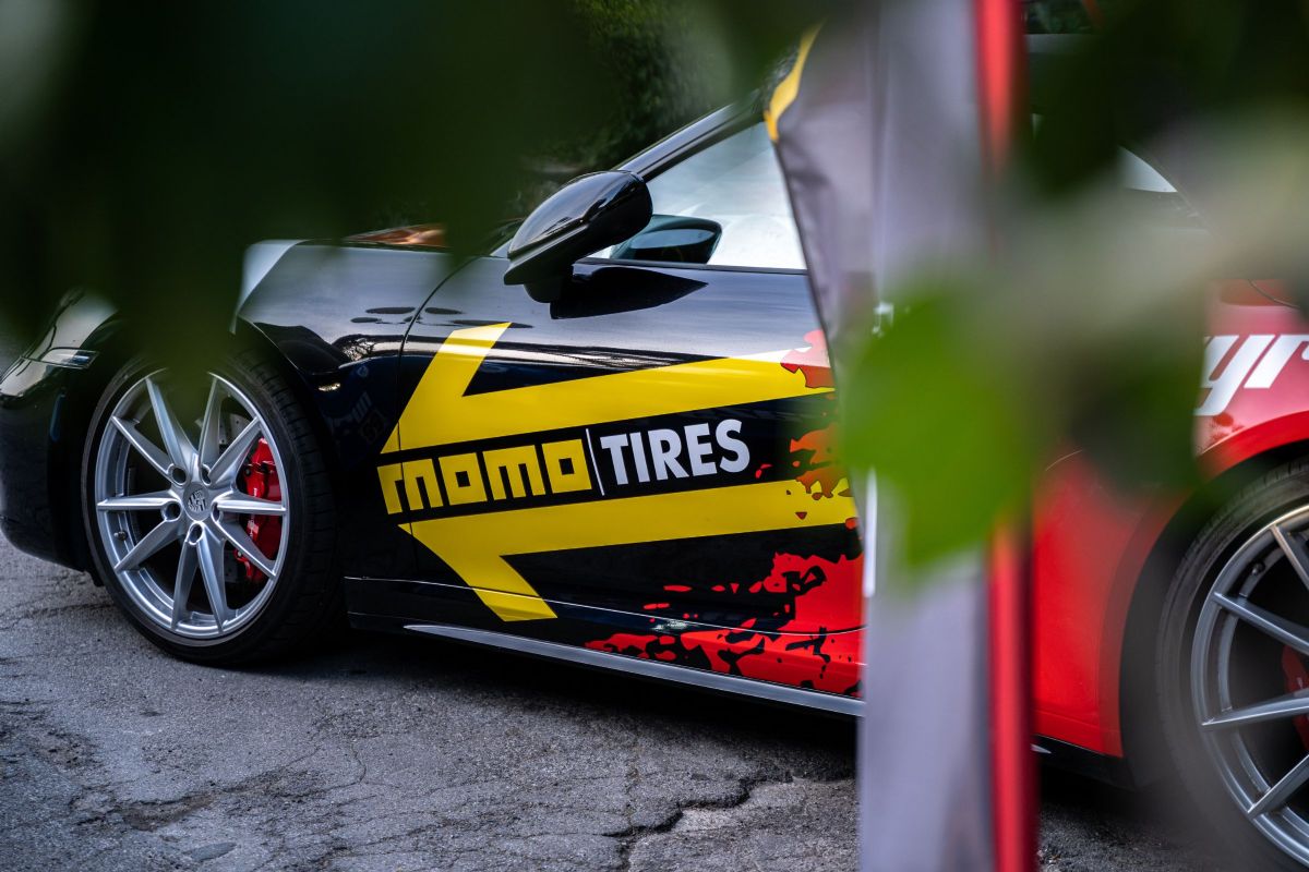 cover momo tires