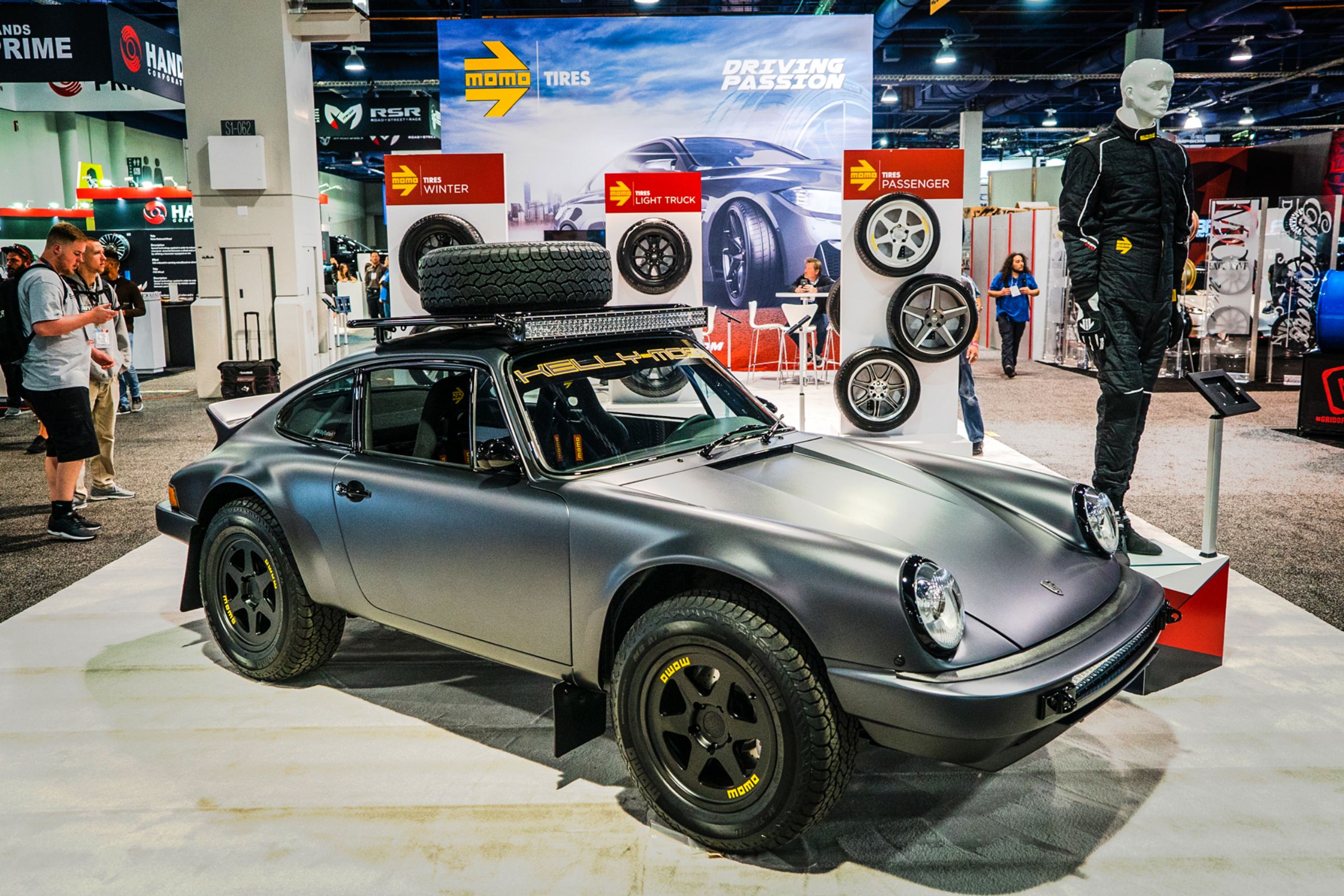 Momo Tires Americas, successo al Sema Show